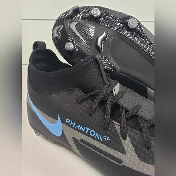 Nike Junior Phantom GT2 Club DC0813-004 Soccer Cleats Black Blue Size 5 Youth - Picture 2 of 6